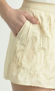 Arc And Co Shorts High Waist Tonal Floral Print Embroidered Lined Cream Sm NWT
